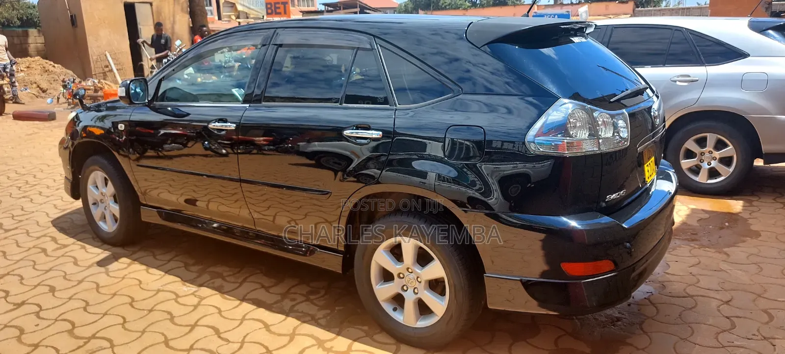 Toyota Harrier 240G 2009 Black