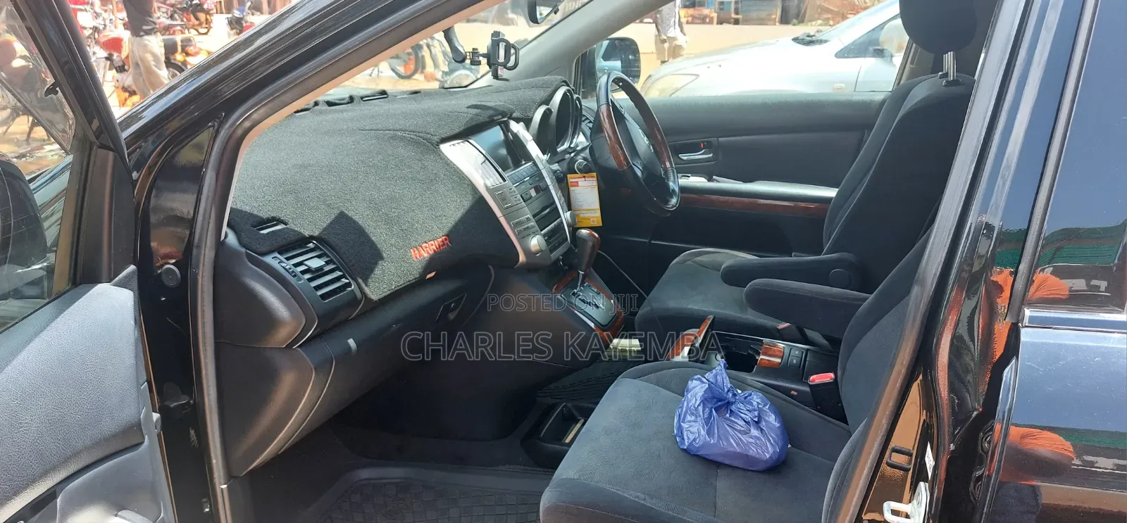 Toyota Harrier 240G 2009 Black