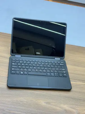 Laptop Dell Latitude 3190 2-in-1 8GB Intel Celeron SSD 128GB
