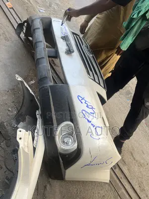 Subaru Outback 2010 Front Bumper