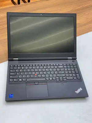 Laptop Lenovo ThinkPad P15s 16GB Intel Core i7 SSD 512GB