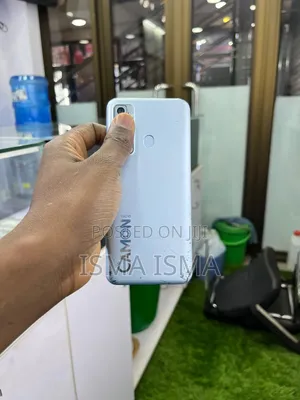 Tecno Camon 18i 128 GB Silver