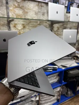 Laptop Apple MacBook Pro 16GB Apple M1 SSD 512GB
