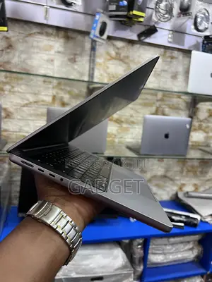 Laptop Apple MacBook Pro 16GB Apple M1 SSD 512GB