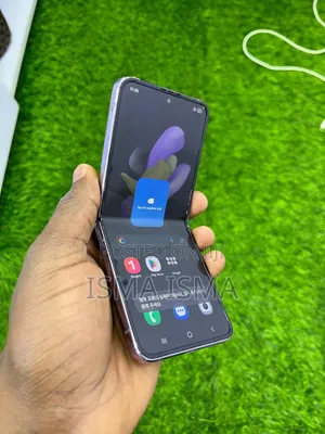 Samsung Galaxy Z Flip4 128 GB Purple