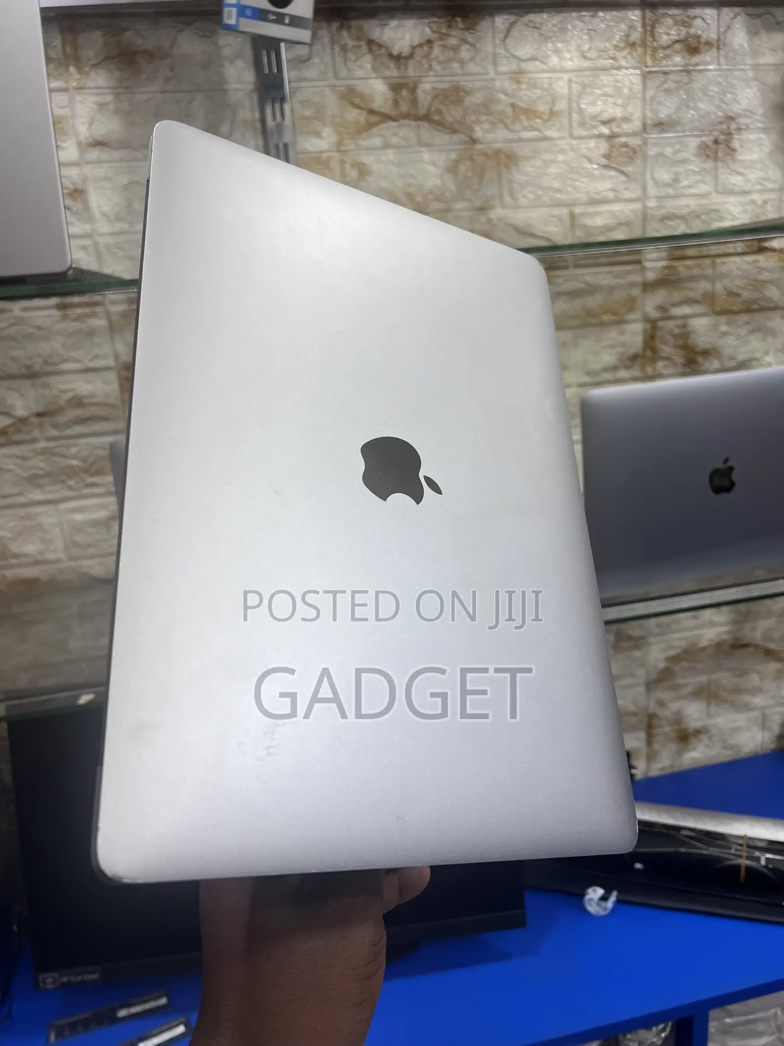 Laptop Apple MacBook Pro 2017 8GB Intel Core i5 SSD 256GB