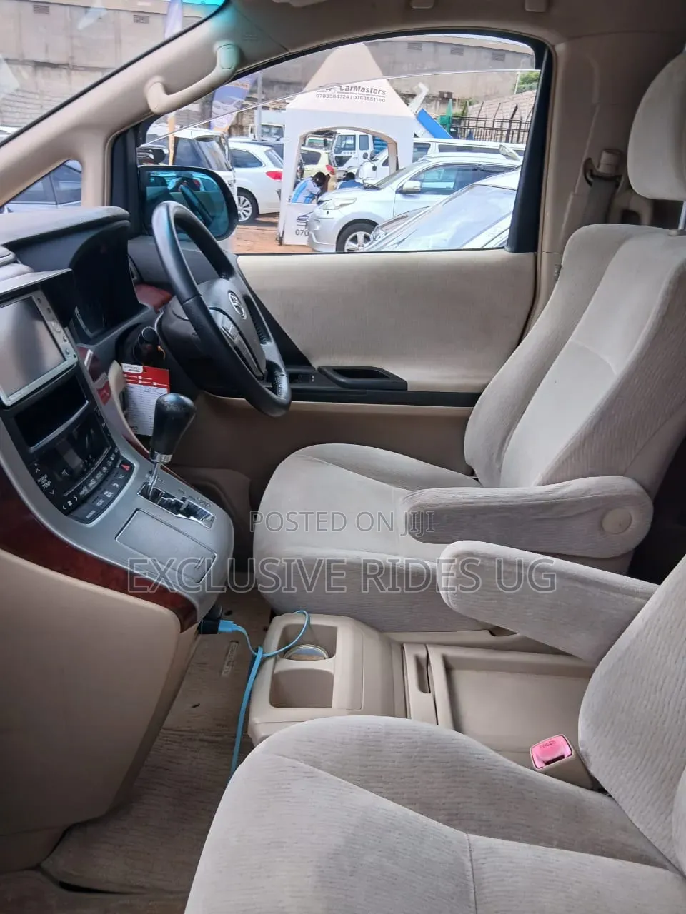 Toyota Alphard 2.4 Petrol AWD 2010 Silver