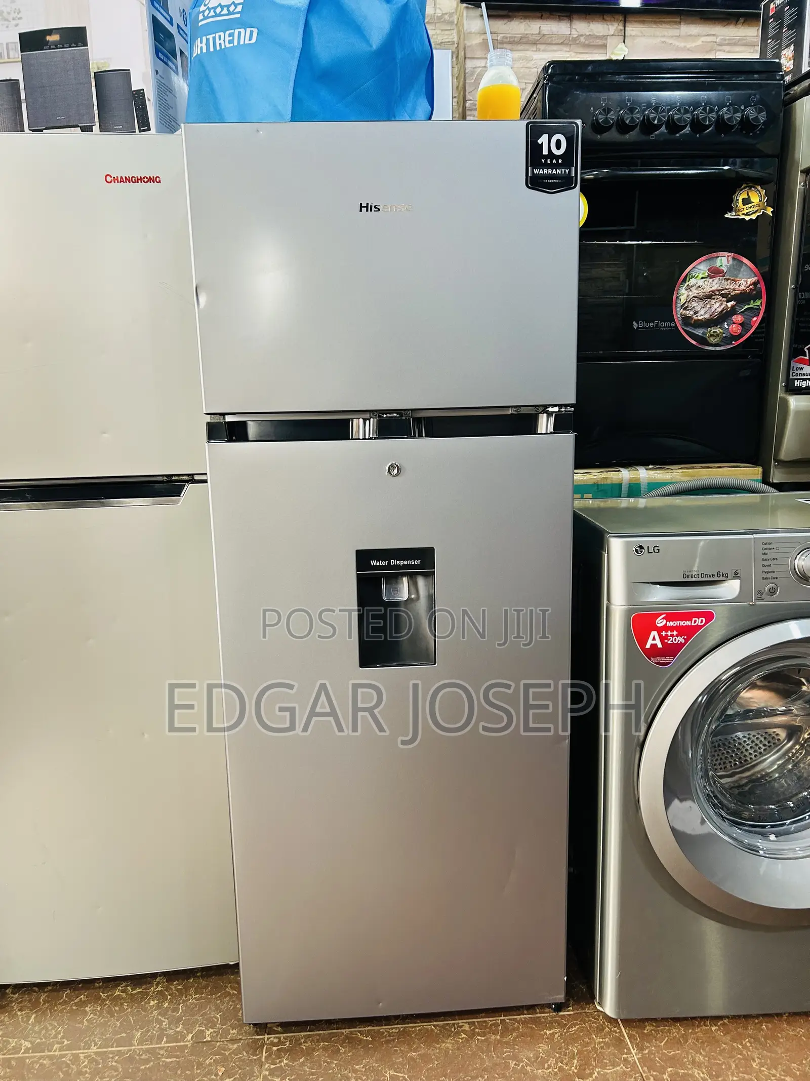 Hisense 270L Refrigerator With Water Dispenser