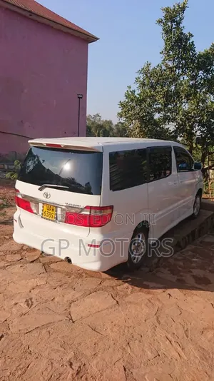 Toyota Alphard 2005 White