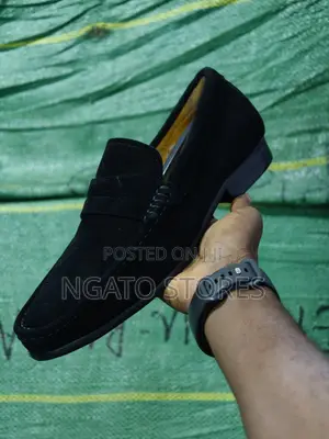 Men’s Classic Suede Loafers