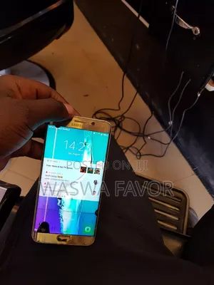Samsung Galaxy S6 Edge Plus 32 GB Gold