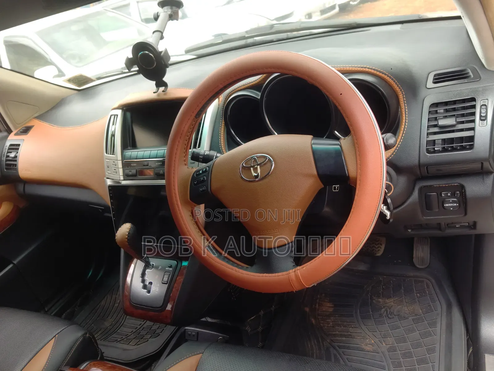 Toyota Harrier 2010 White