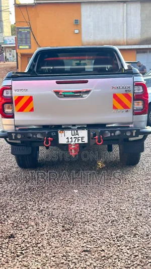 Toyota Hilux 2016 Silver