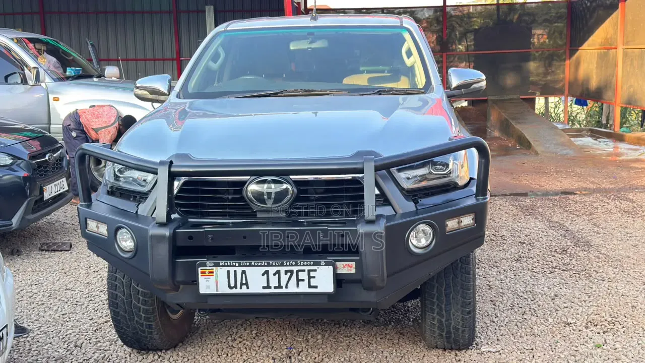 Toyota Hilux 2016 Silver