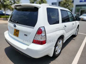 Subaru Forester 2.0 X Trend 2007 White