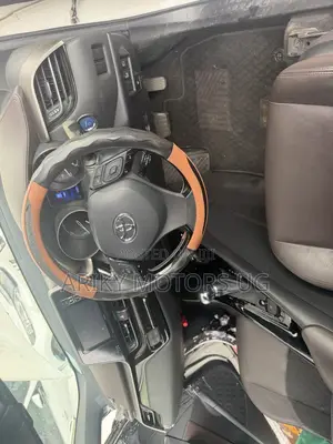 Toyota C-HR 2017 White