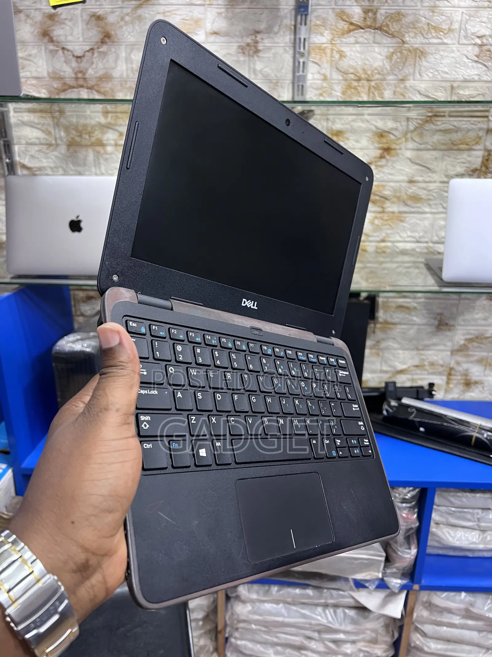 Laptop Dell Latitude 3190 4GB Intel Celeron SSD 128GB