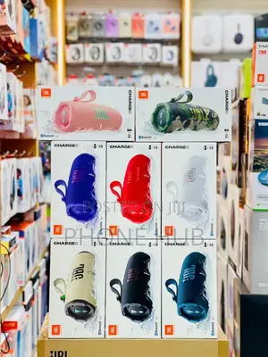 JBL Charge 6