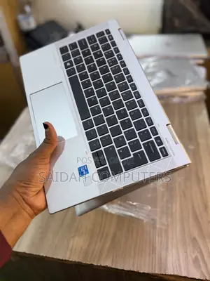 Laptop HP EliteBook 830 G8 16GB Intel Core i5 SSD 512GB