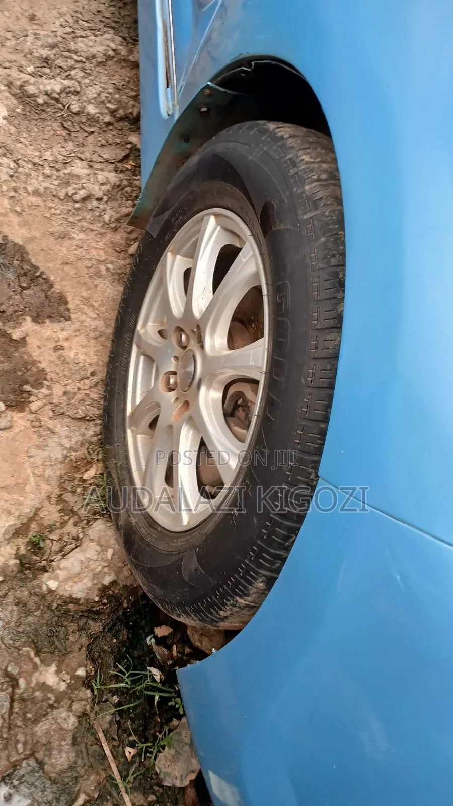 Toyota Corolla Rumion 2011 Blue