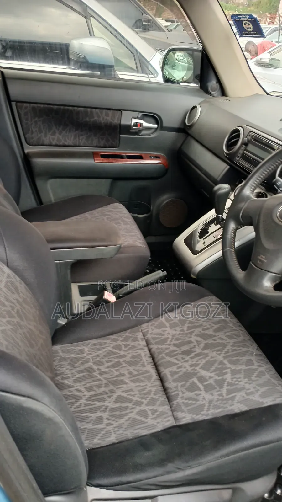 Toyota Corolla Rumion 2011 Blue