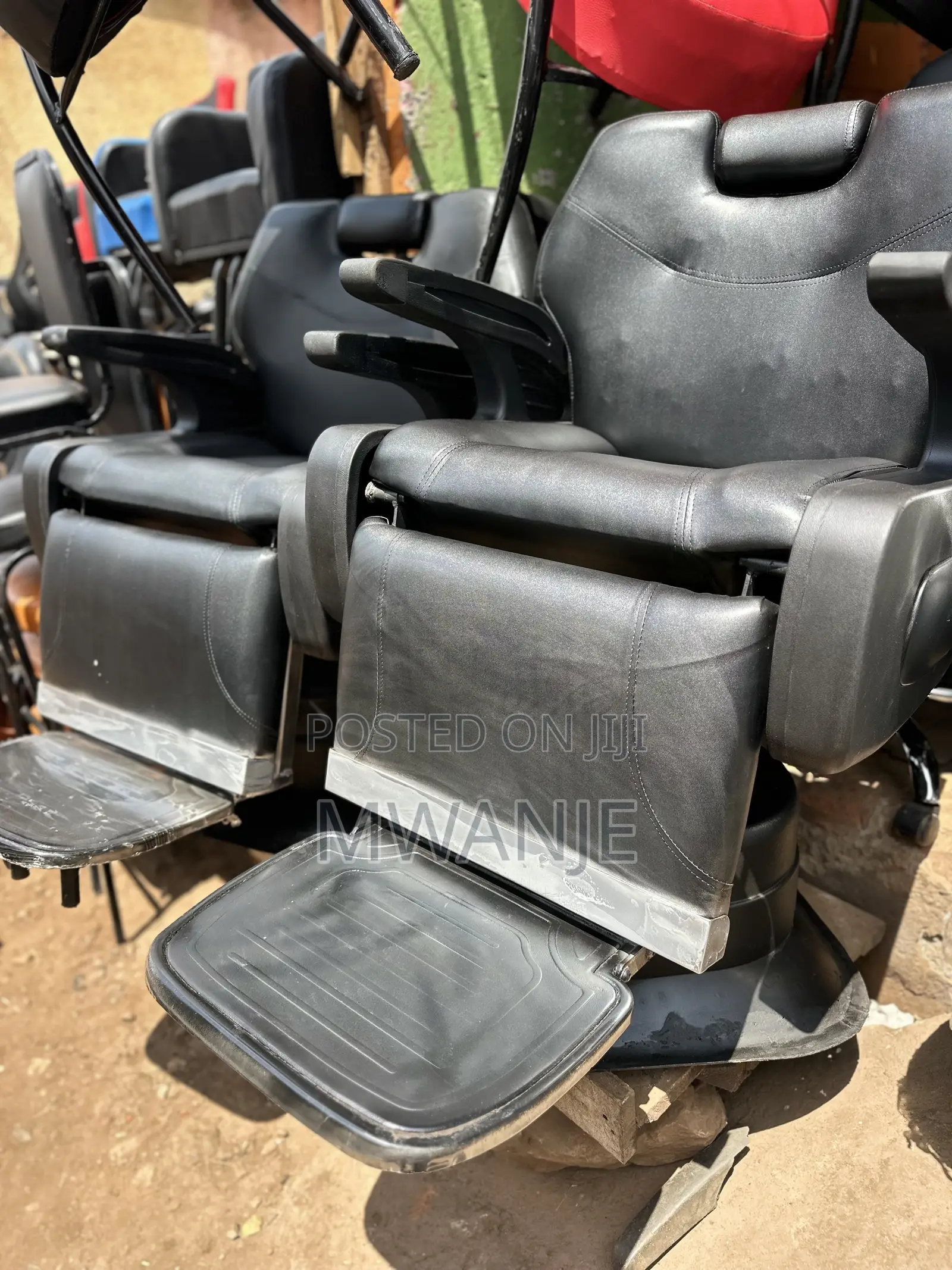 London Quality Chair