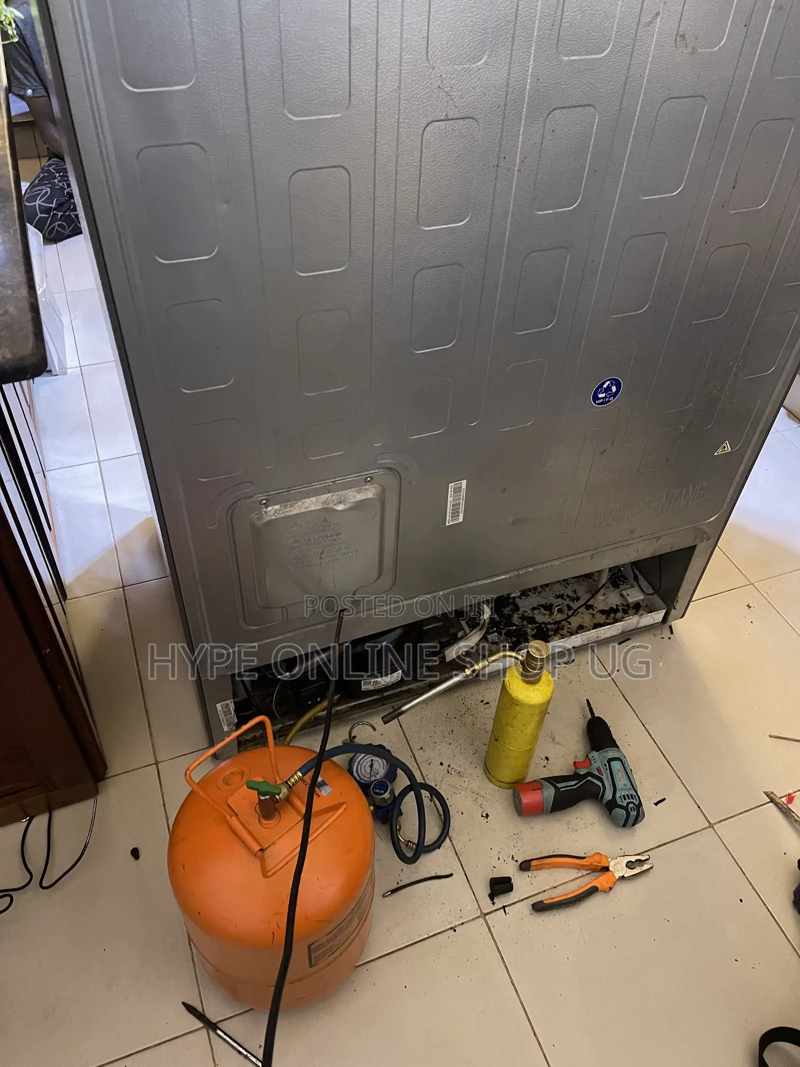 Full Grams Fridge Gas Refilling and Other Services