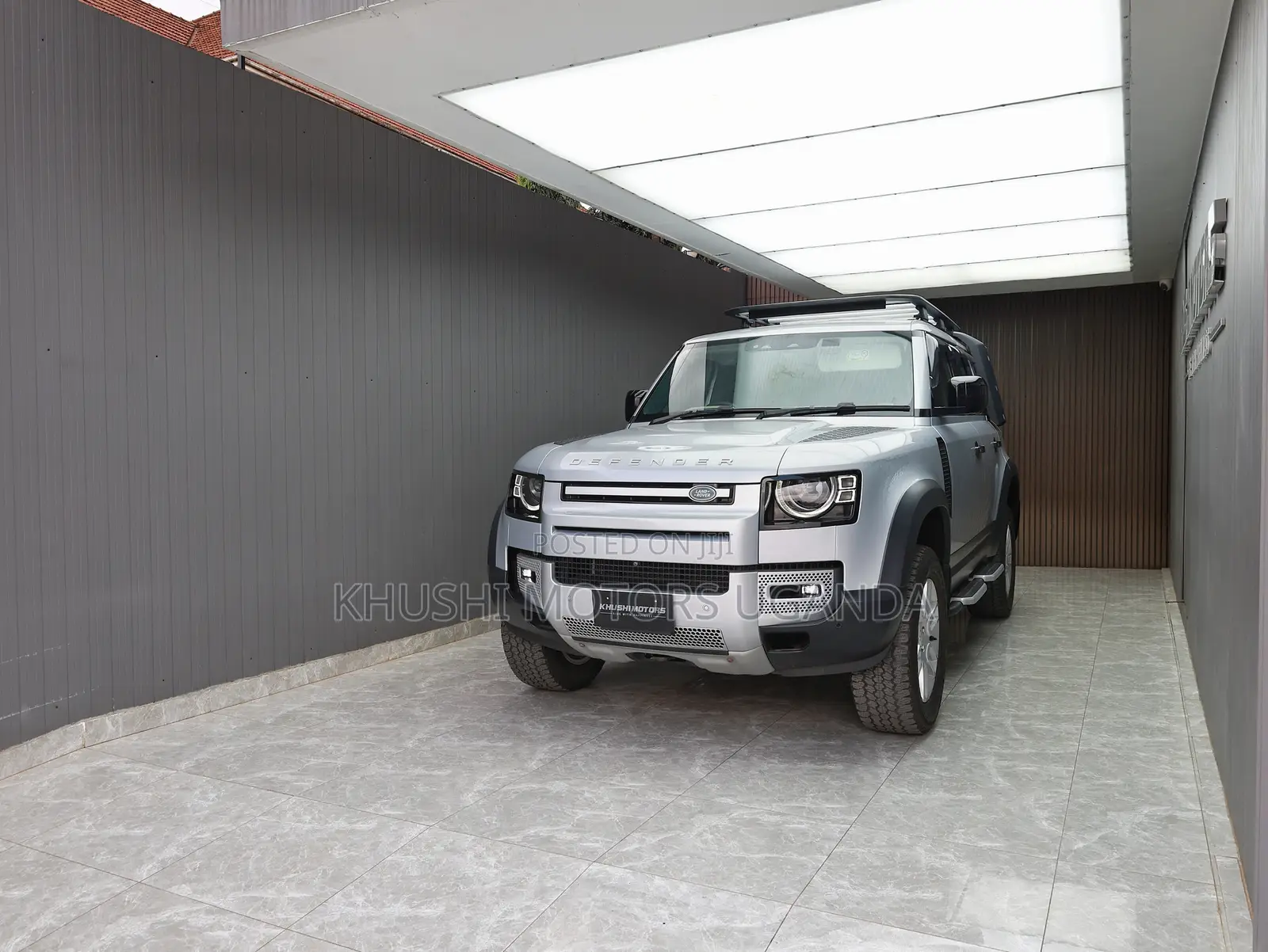 Land Rover Defender 2021 Silver