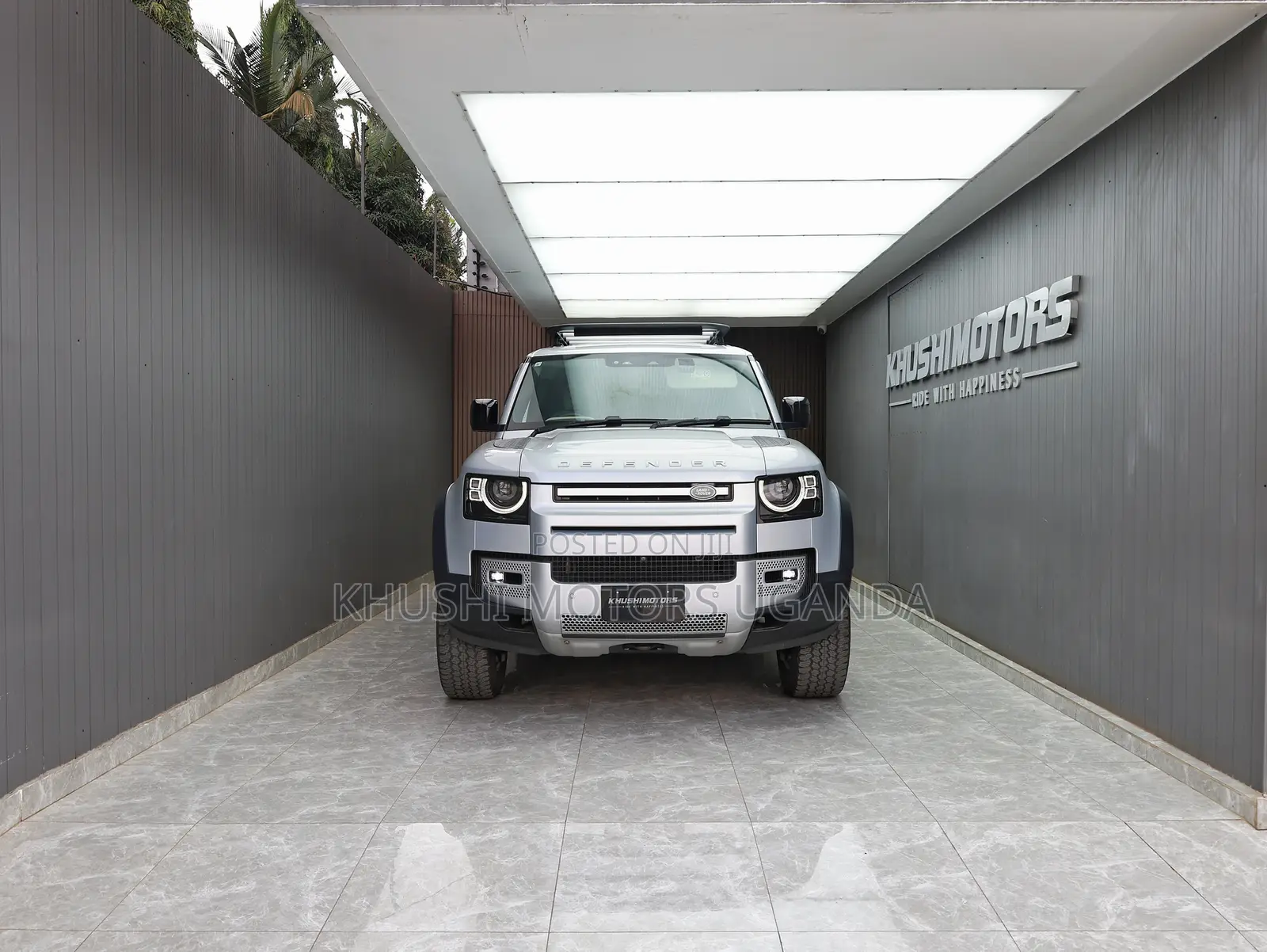 Land Rover Defender 2021 Silver
