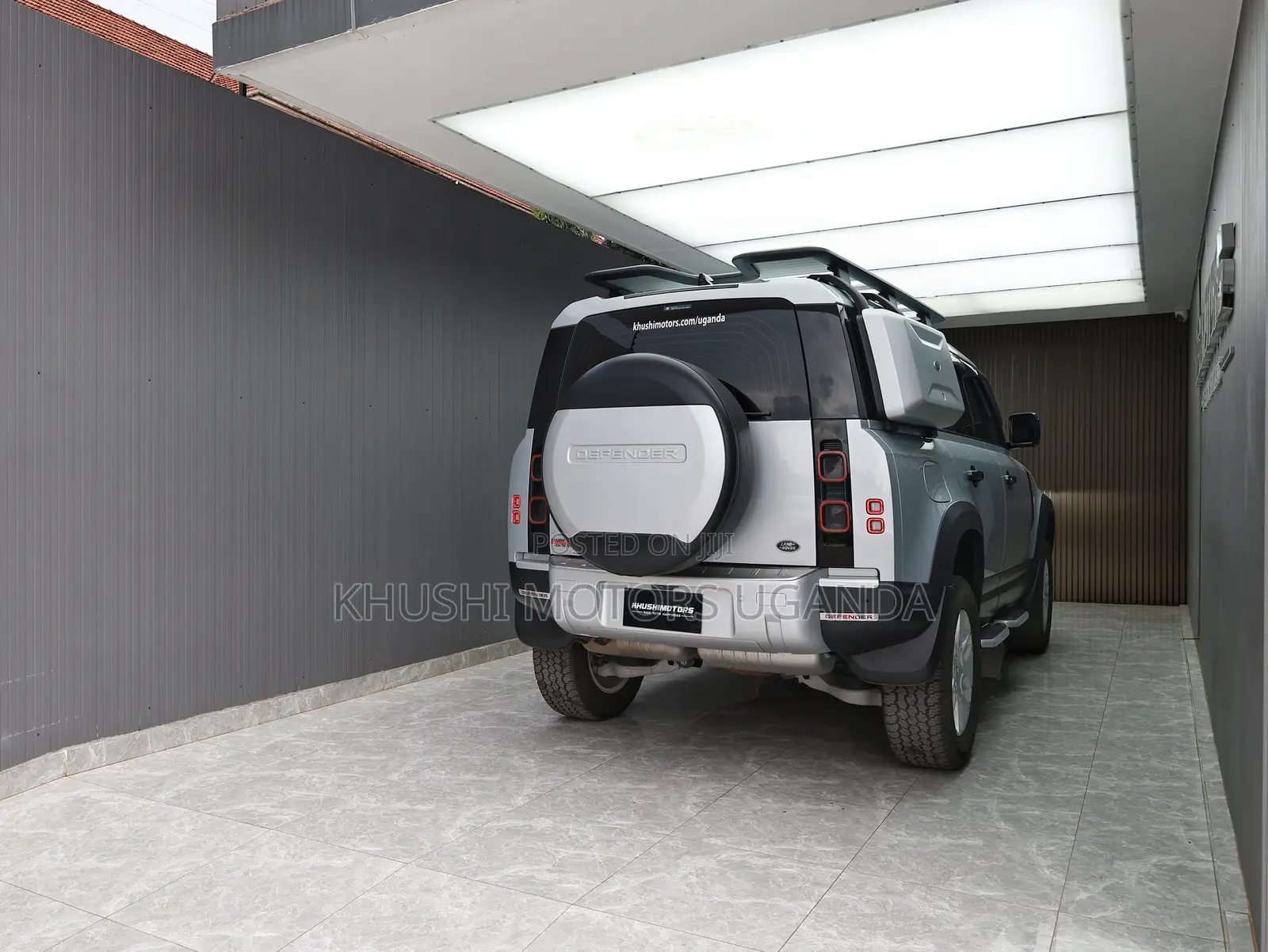 Land Rover Defender 2021 Silver