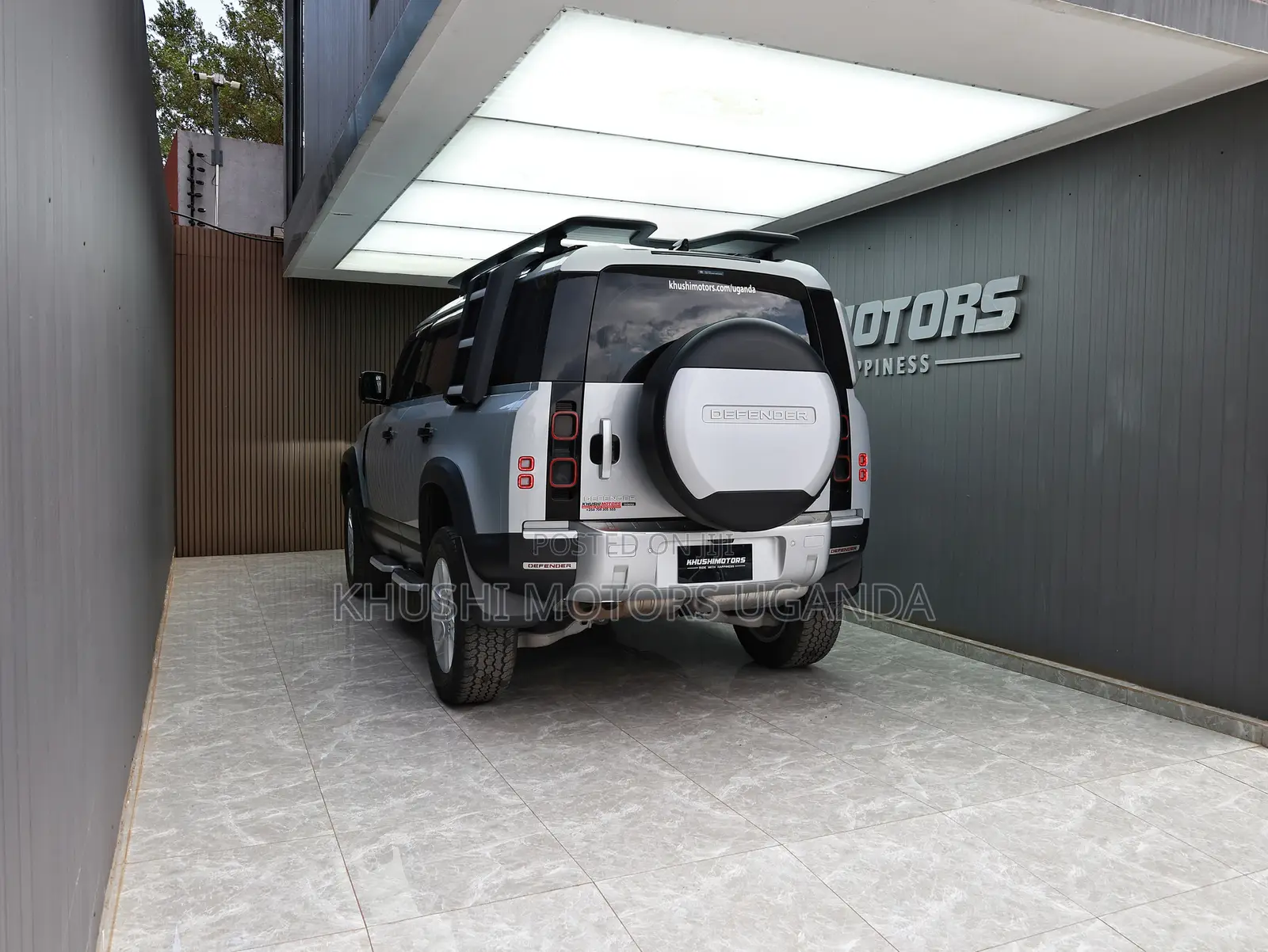 Land Rover Defender 2021 Silver