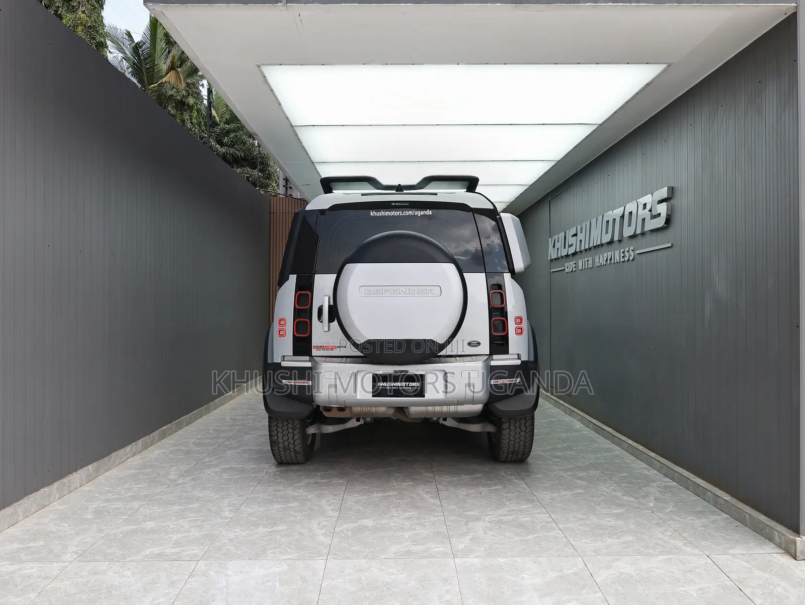 Land Rover Defender 2021 Silver