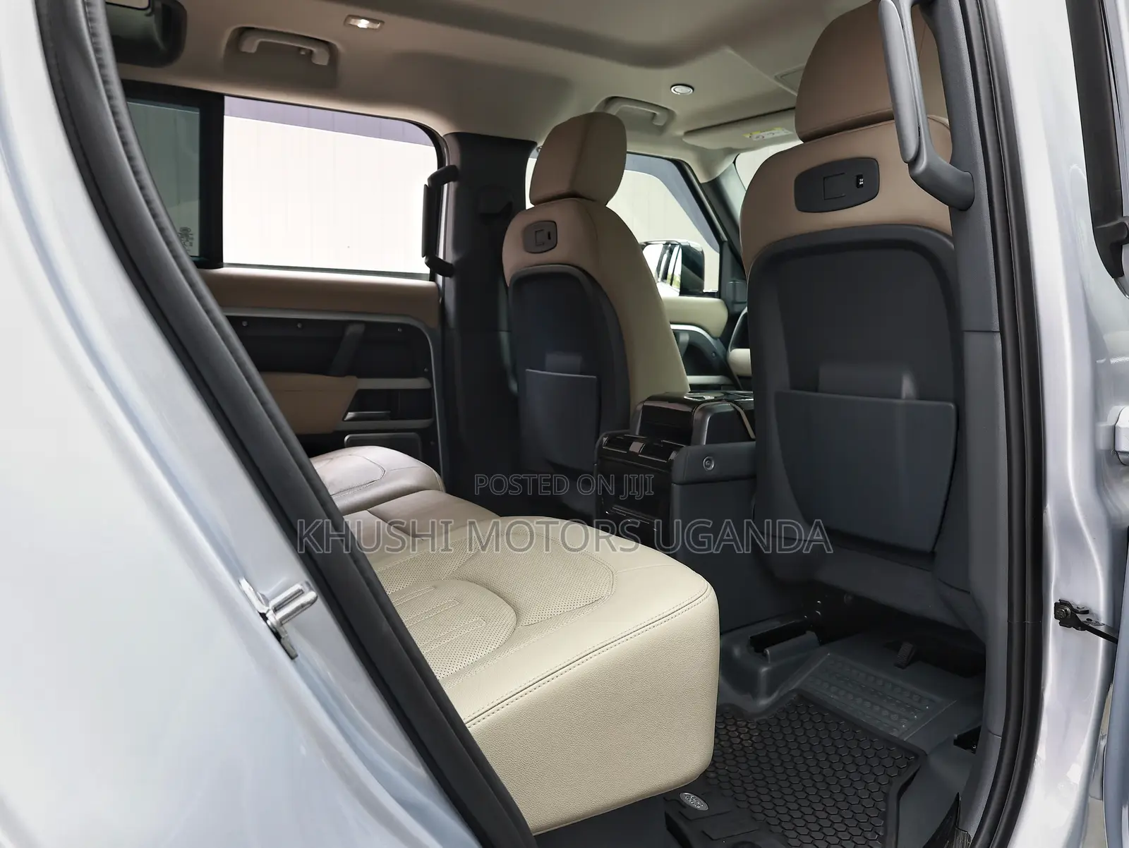 Land Rover Defender 2021 Silver