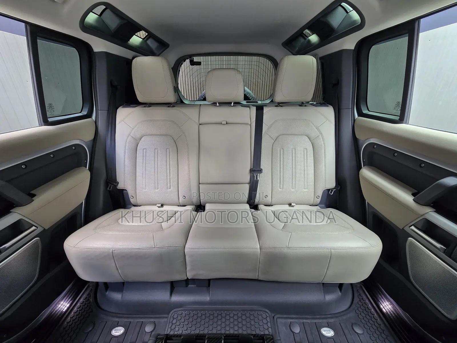 Land Rover Defender 2021 Silver