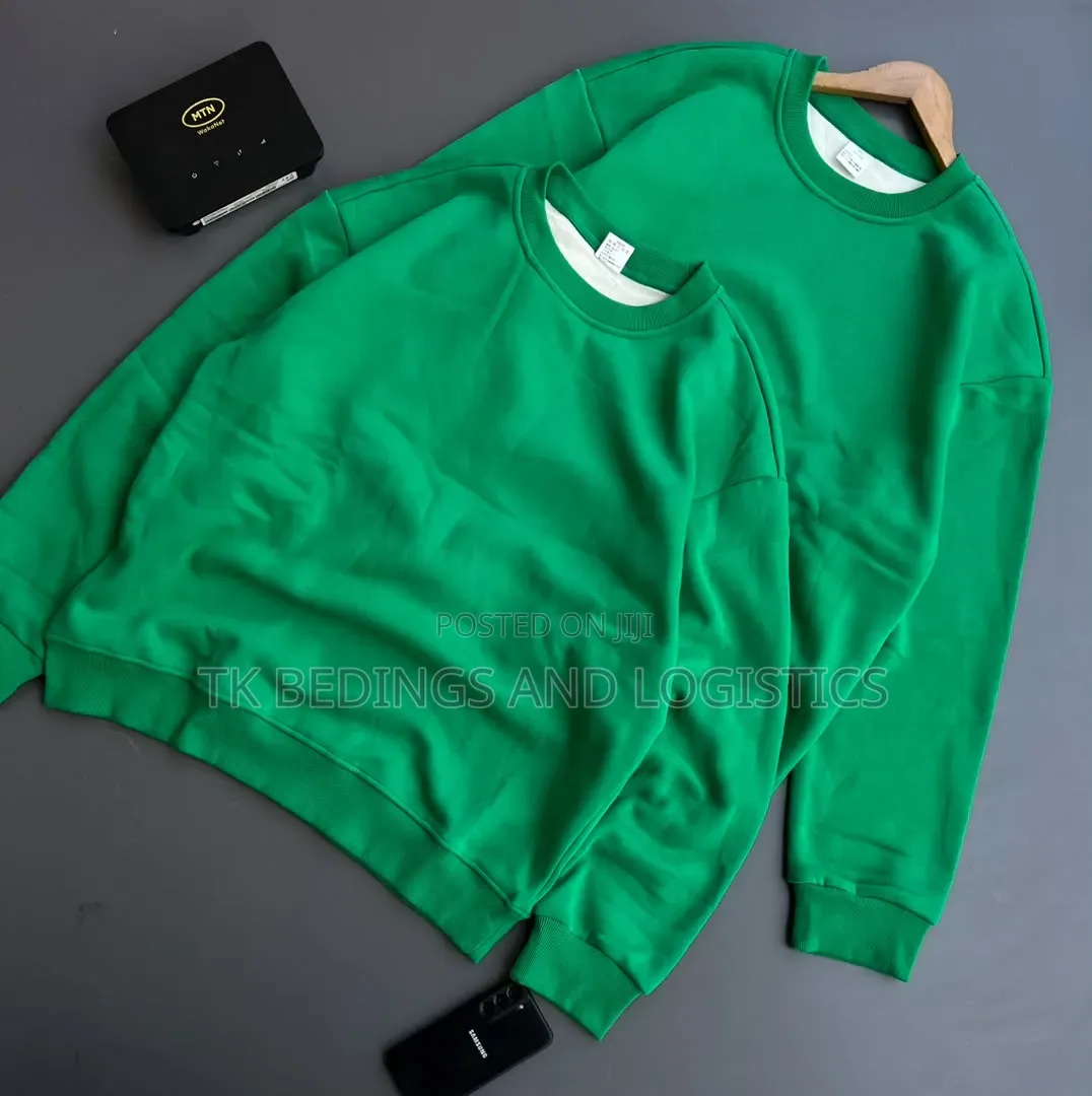 Round Neck Sweater Shirts