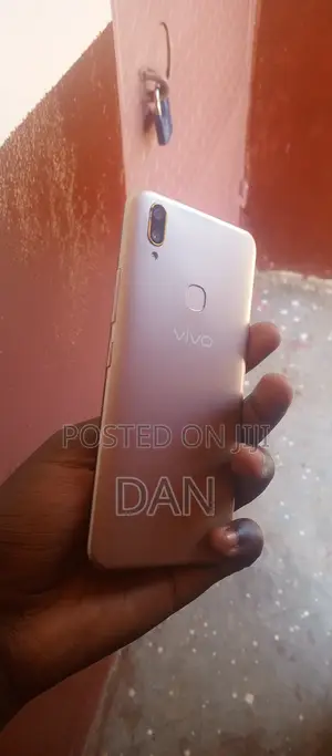 Vivo Y85 64 GB Rose Gold
