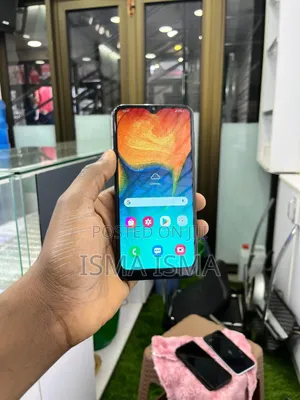 Samsung Galaxy A30 64 GB Gray