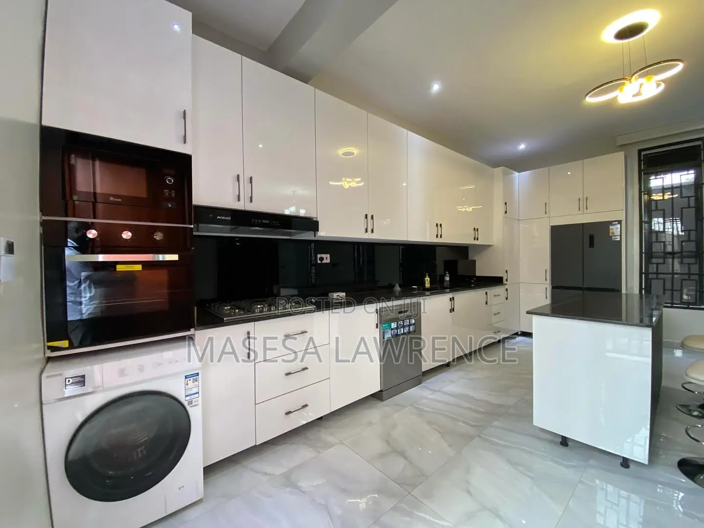 5bdrm Block of Flats in Ntinda, Central Division for rent