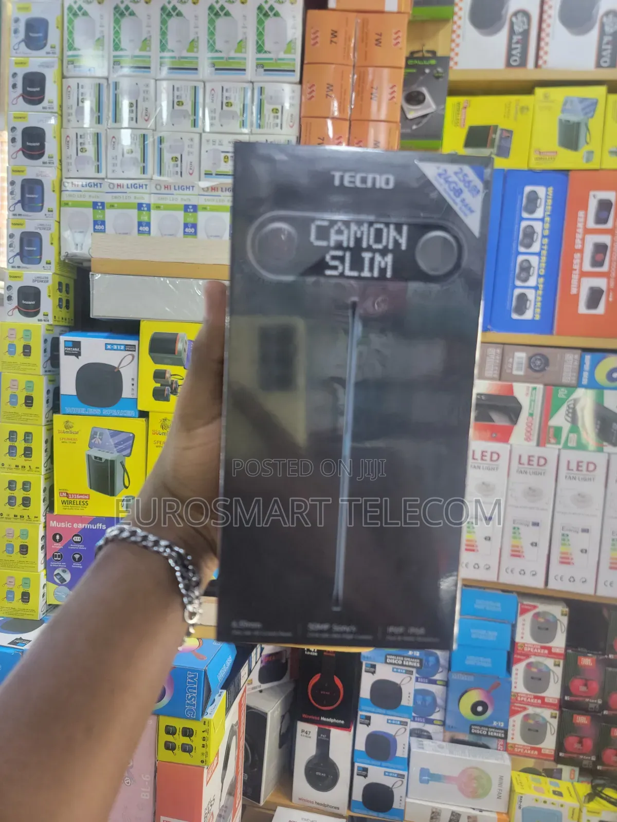 New Tecno Camon Slim 256 GB Black