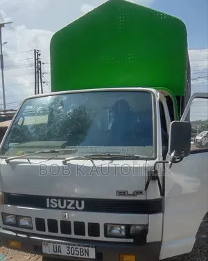 Isuzu Elf Truck 1998 White