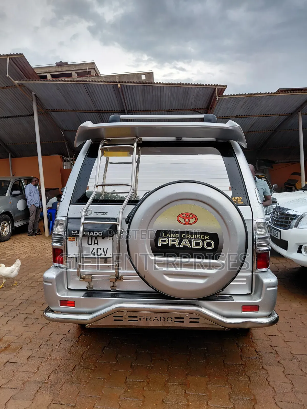 Toyota Land Cruiser Prado 2001 White