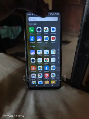 Tecno Spark 20 128 GB Rose Gold