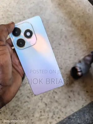 Tecno Spark 20 128 GB Rose Gold