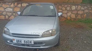 Toyota Starlet 1999 Silver