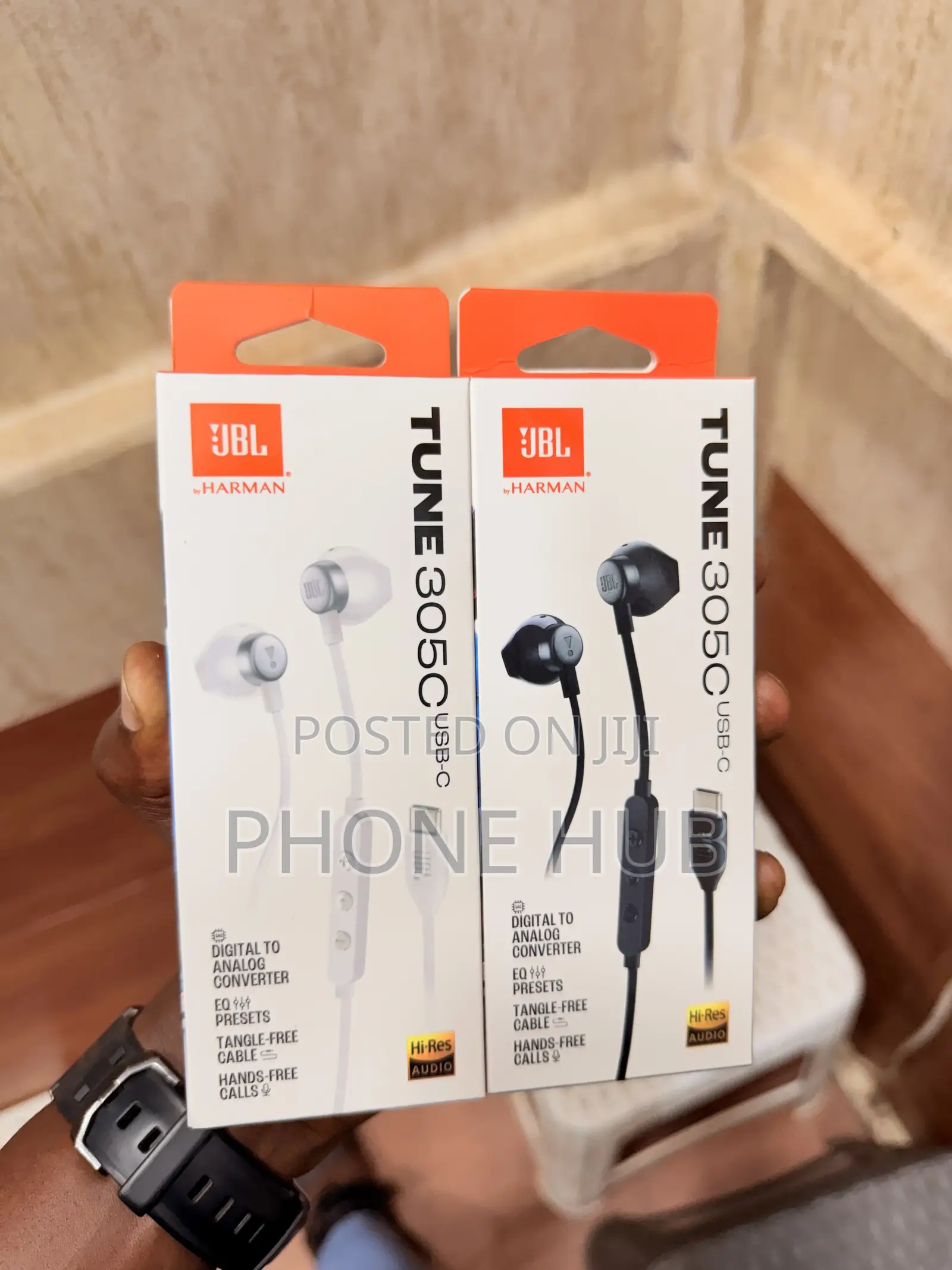 JBL Tune 305c