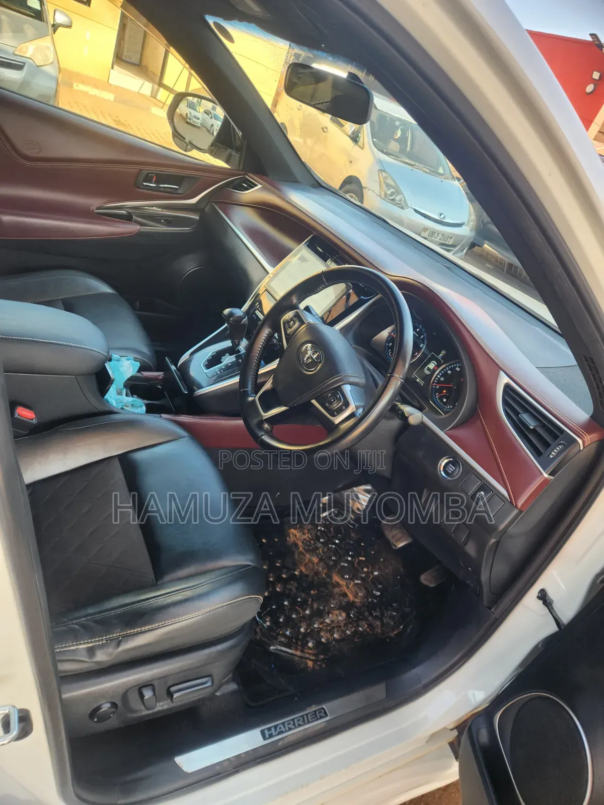 Toyota Harrier 2.0 2016 White