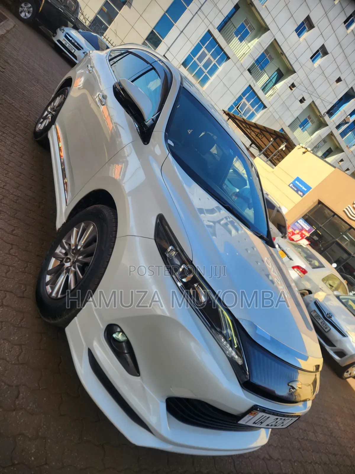 Toyota Harrier 2.0 2016 White