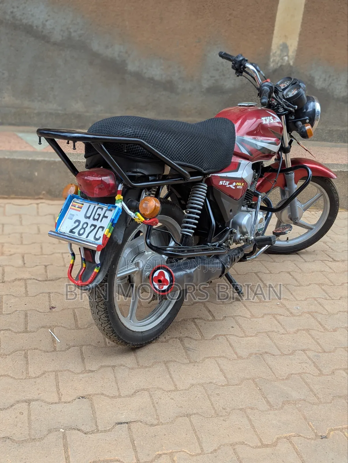 TVS HLX 125 2024 Red
