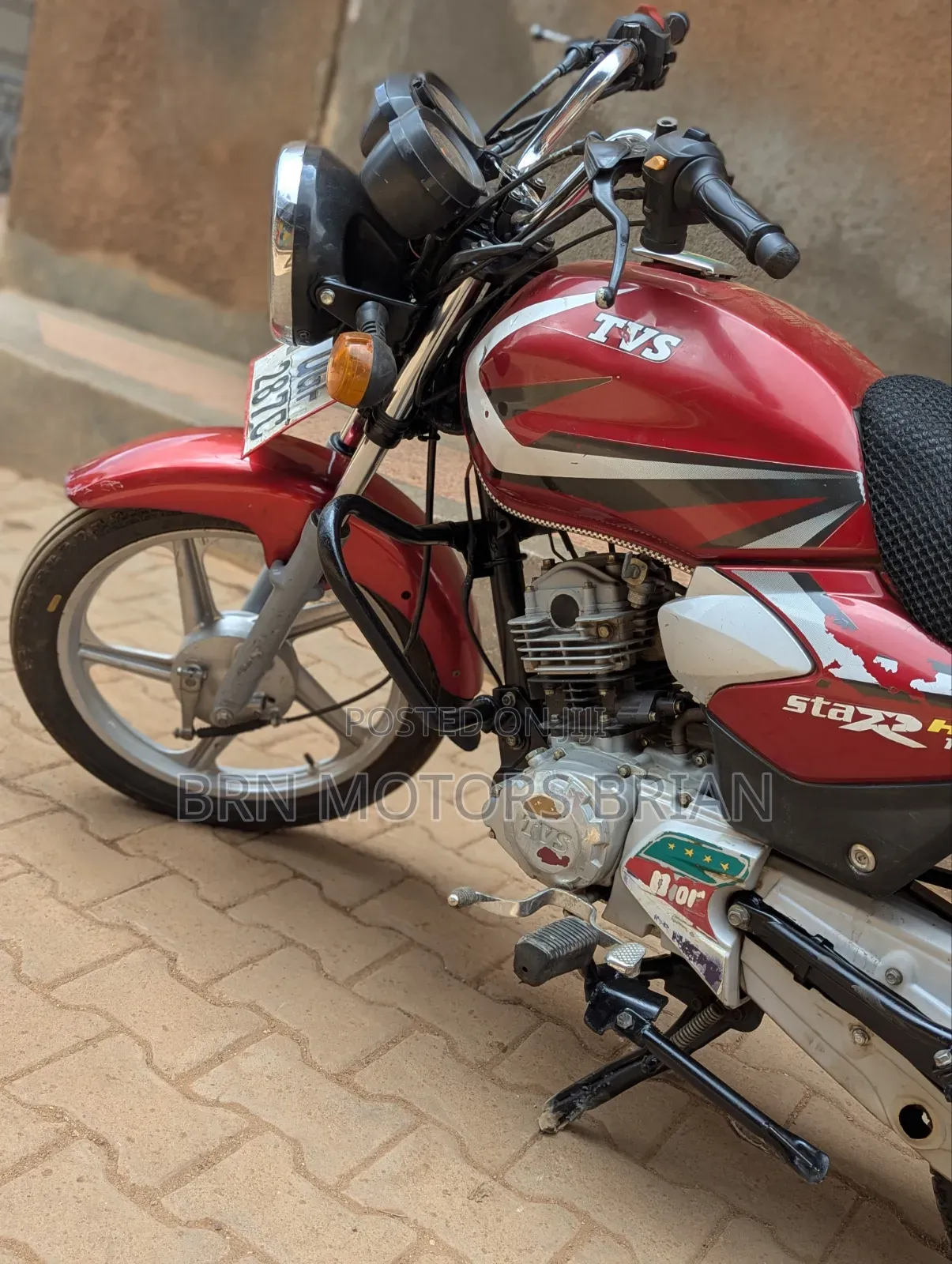 TVS HLX 125 2024 Red
