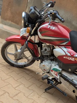 TVS HLX 125 2024 Red